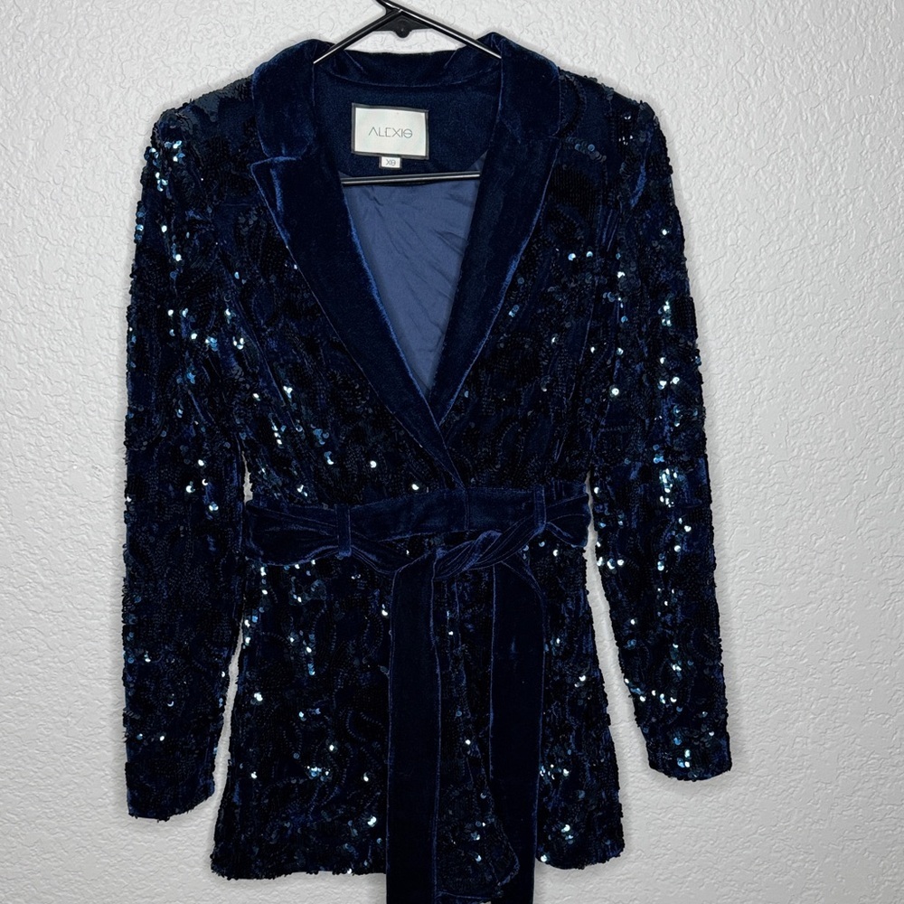 NEW Alexis Pamina Sequin Velvet Romper Midnight Blue XS New Years Going Out Glam - Picture 4 of 16